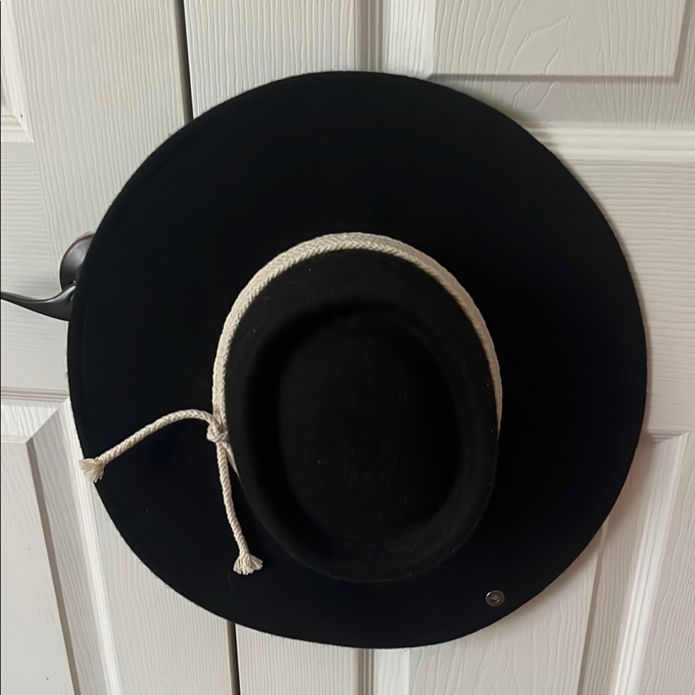 Peter Grimm Wool Hat